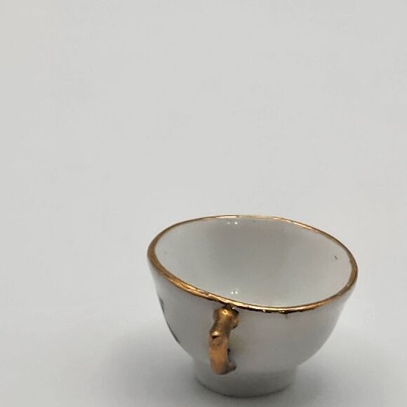 Vintage Mini Porcelain Teacup - Picture 4 of 6